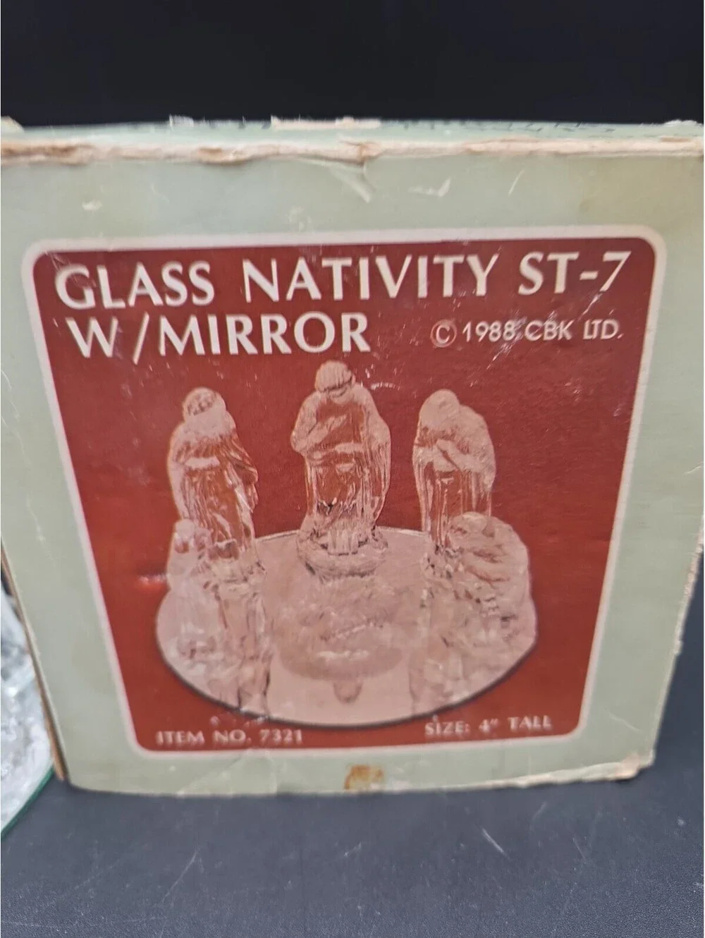 Vtg 1988 Glass Nativity Set ST-7 W/ Mirror Baby Jesus Madonna Joseph 4